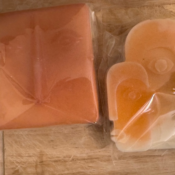 SOAP BOX $20 for 5 LBS of PREMIUM SOAPS W/CLAYS, ESSENTIAL OILS, NATURAL INGRED. - Picture 8 of 17